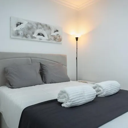 Pateo Loft Διαμέρισμα Αλμπουφέιρα
